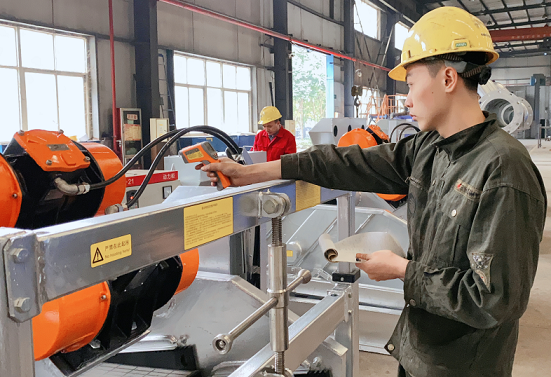 20250210/67a9b1006ef75.png 雙軌跡振動(dòng)篩3.png